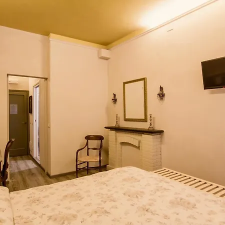 Le Di Caterina Lucca