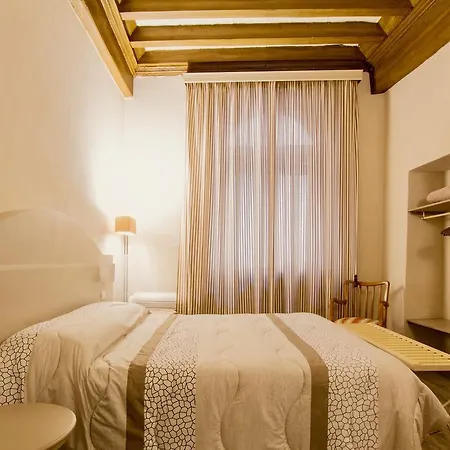 Le Di Caterina Gasthuis 3*